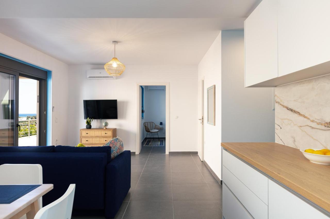 Greek Sky - New Modern Apartment With Shared Pool Tavronitis Zewnętrze zdjęcie