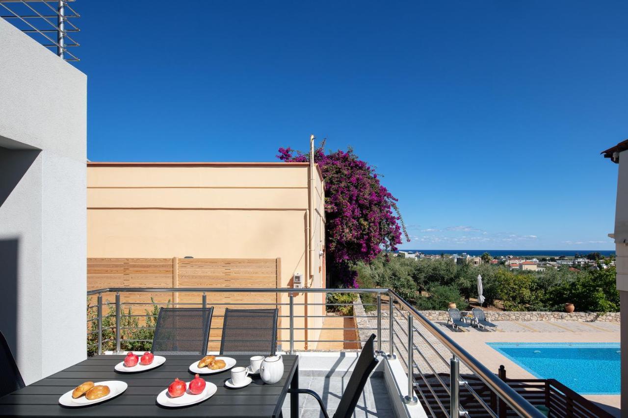 Greek Sky - New Modern Apartment With Shared Pool Tavronitis Zewnętrze zdjęcie