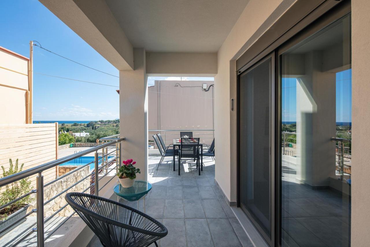 Greek Sky - New Modern Apartment With Shared Pool Tavronitis Zewnętrze zdjęcie